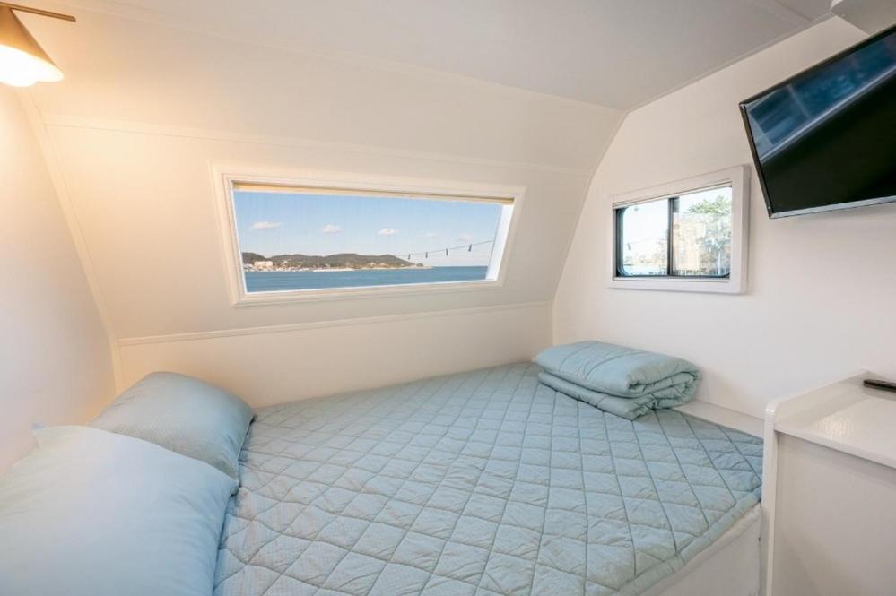 Zio Club Acampamento Busan