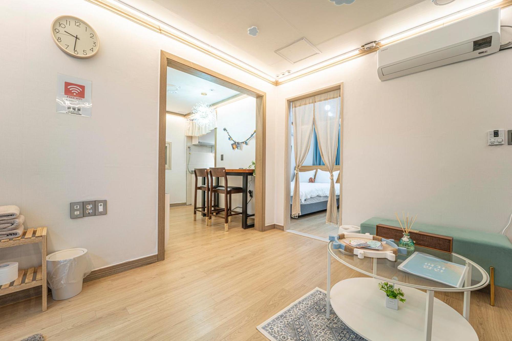 Here Gwangan Hostel Busan