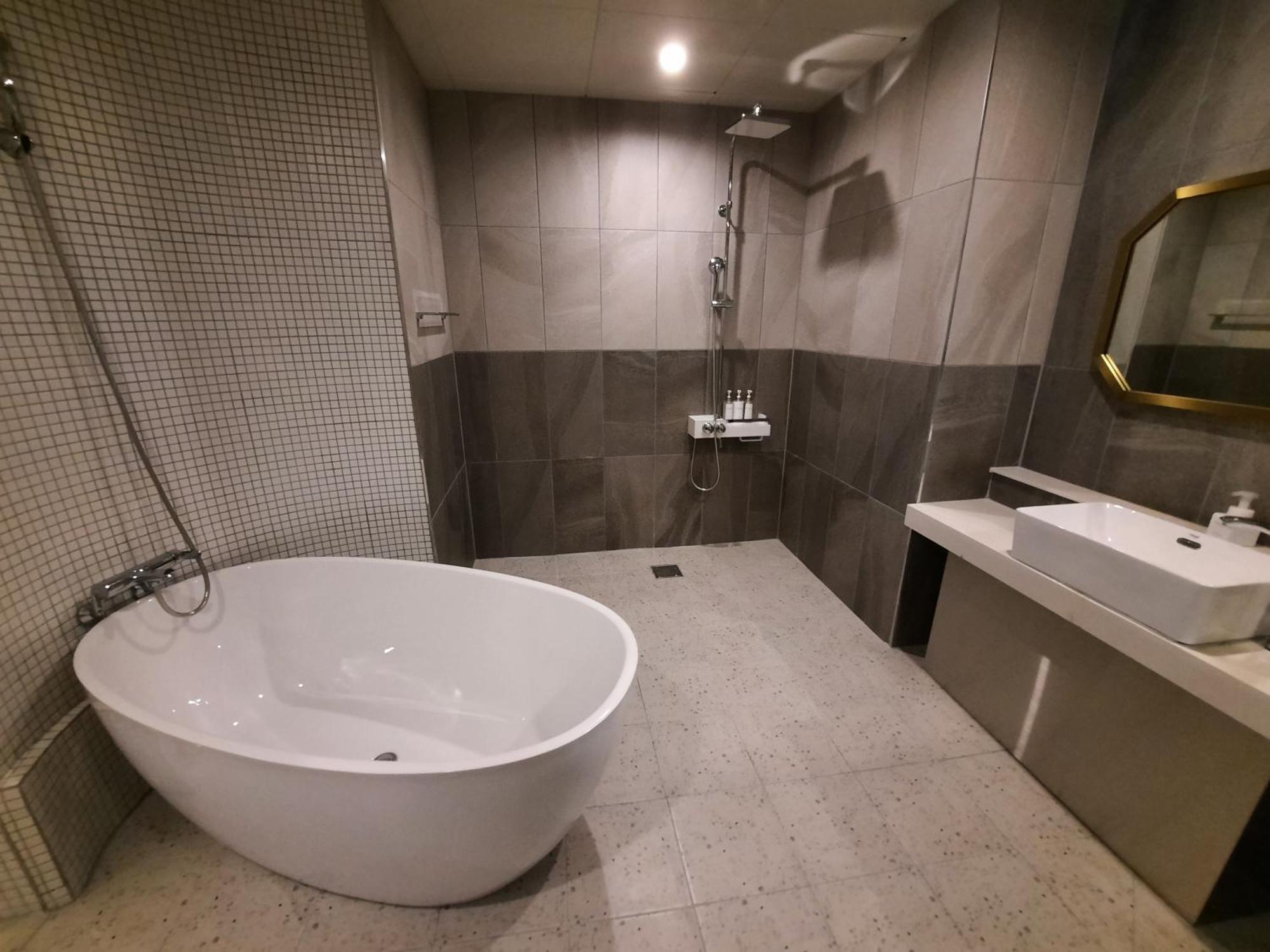 Hotel Rein Yeonsan *
