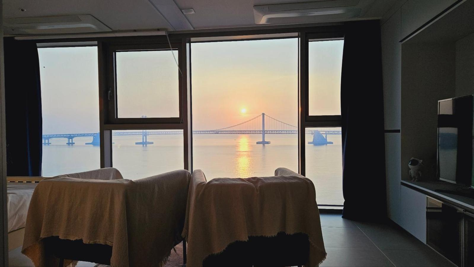 Appartamento Gwangan Byulchae - 1sec To Gwanganli Beach, Oceanview Busan
