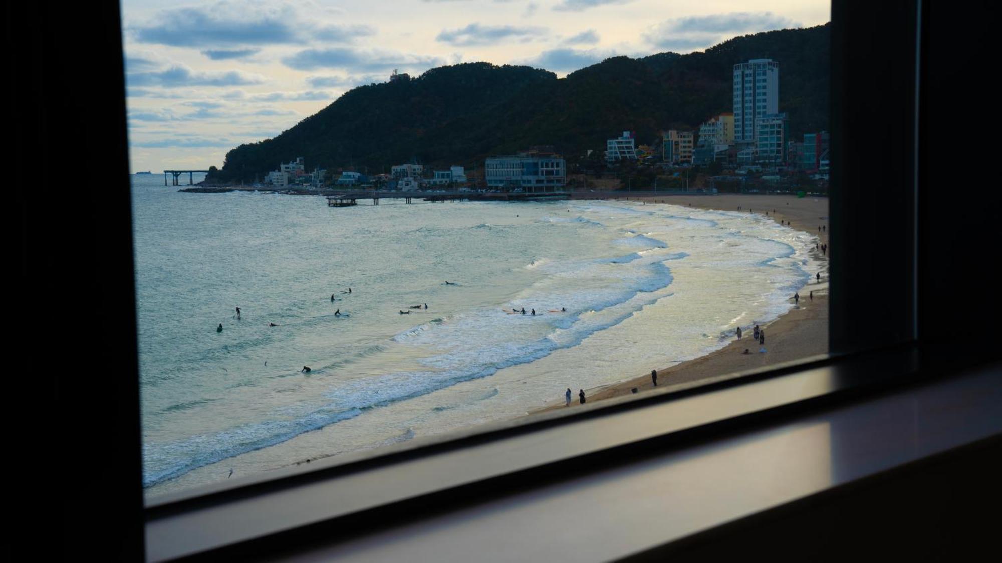 Hotel H Avenue Songjeong *