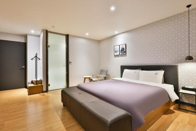 Jeonggwan Seven Bricks Motel Busan