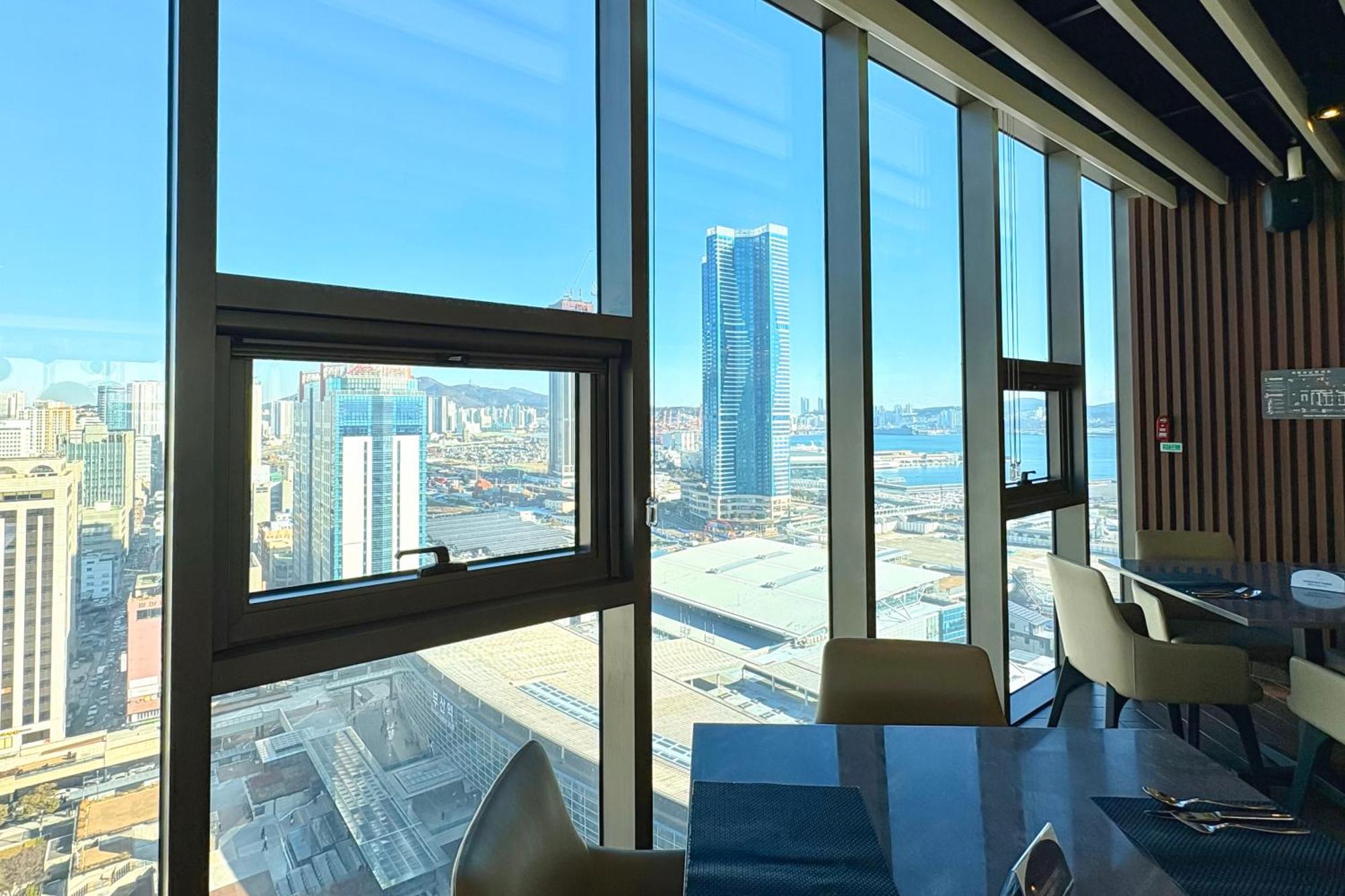 Ramada Encore By Wyndham Station 3* Busan