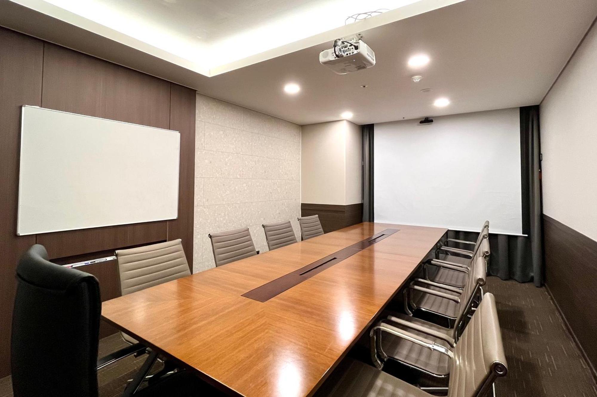 Ramada Encore By Wyndham Station Hotel Busan