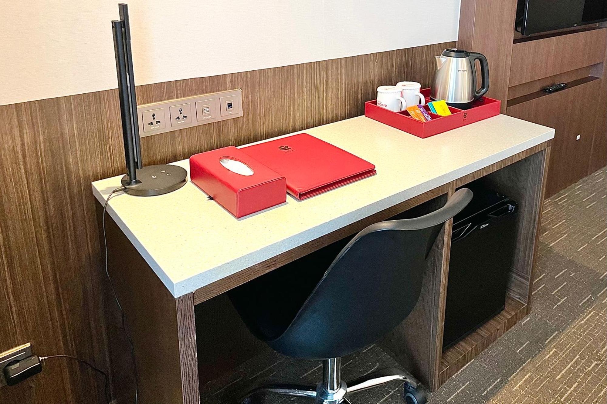 Hotel Ramada Encore By Wyndham Station 3*