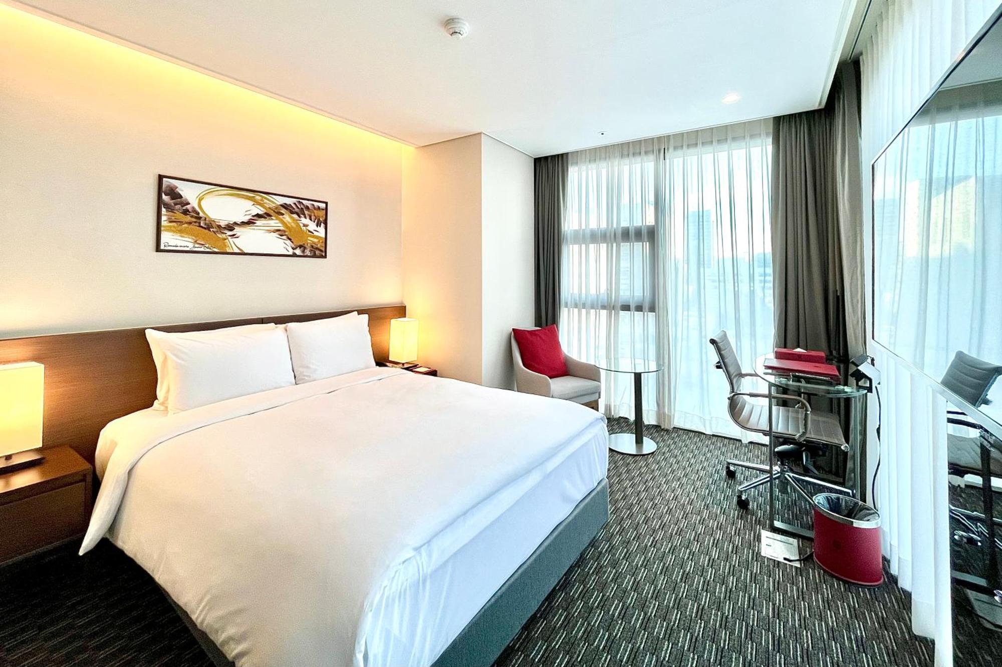 Ramada Encore By Wyndham Station 3* Busan