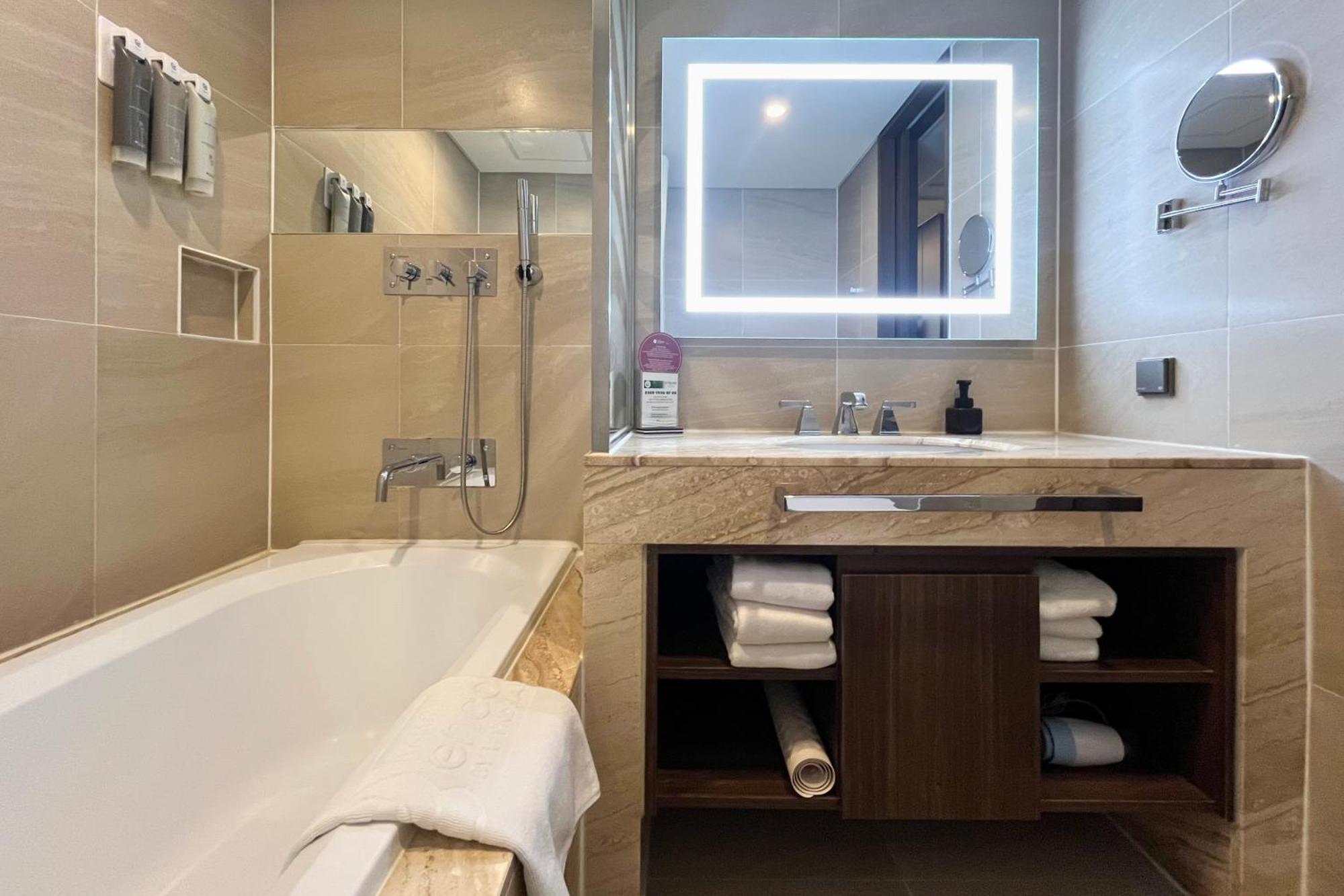 Ramada Encore By Wyndham Station Hotel 3*