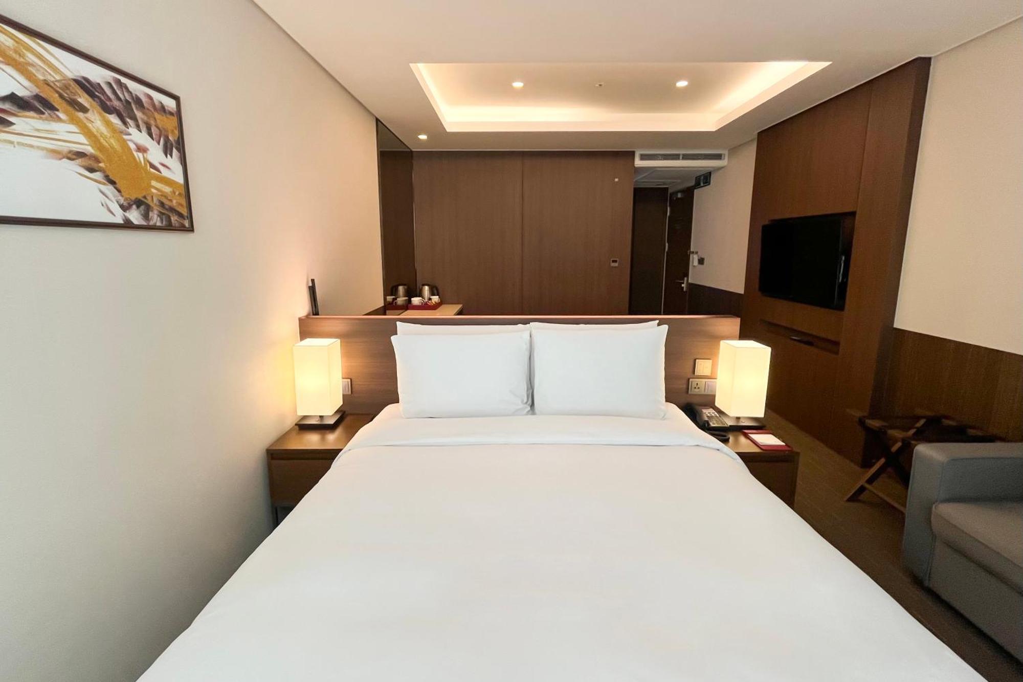 Ramada Encore By Wyndham Station Busan