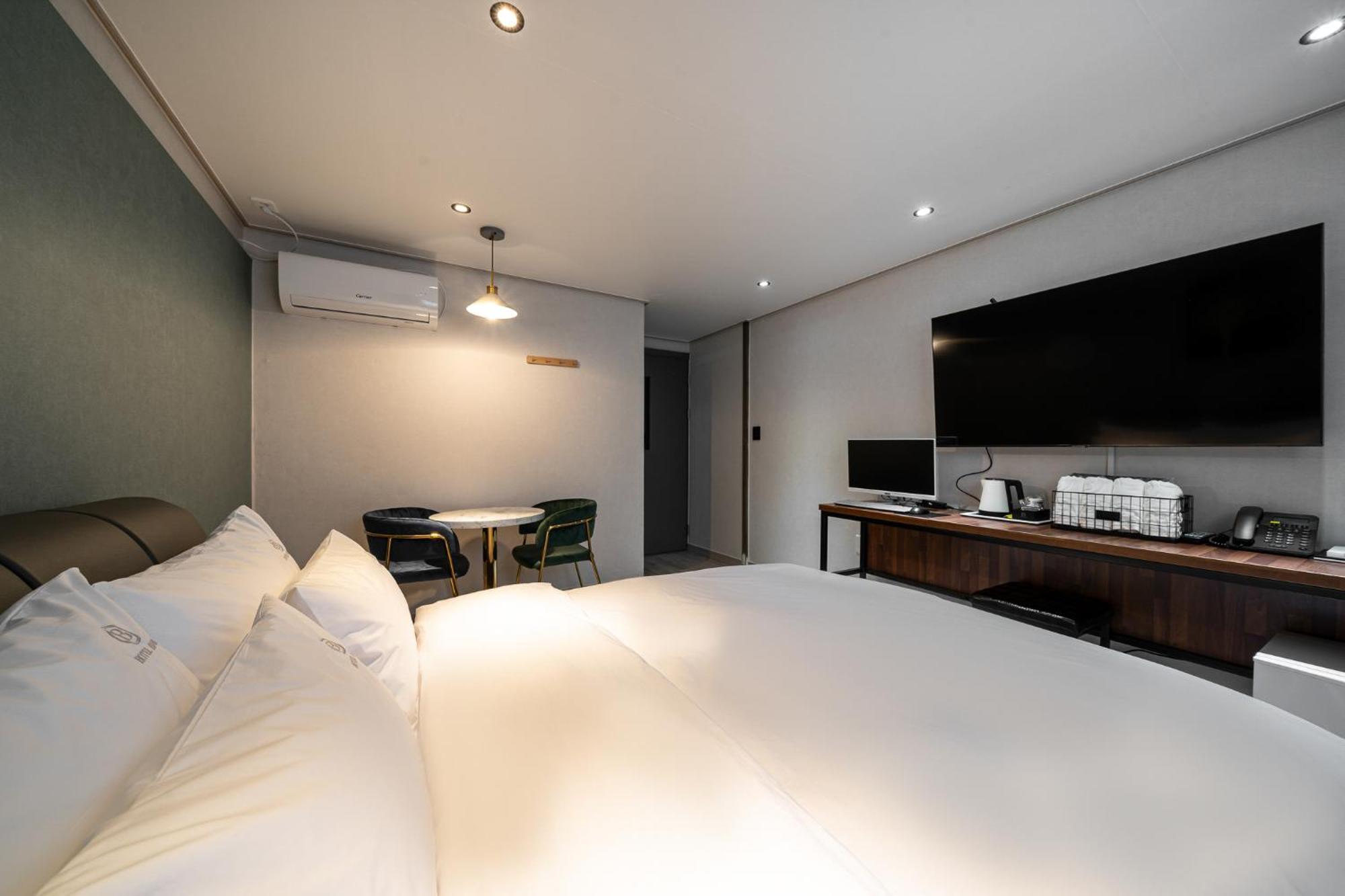 Hotel Band Busan