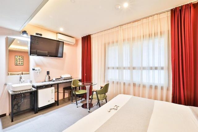 Motel Seomyeon X
