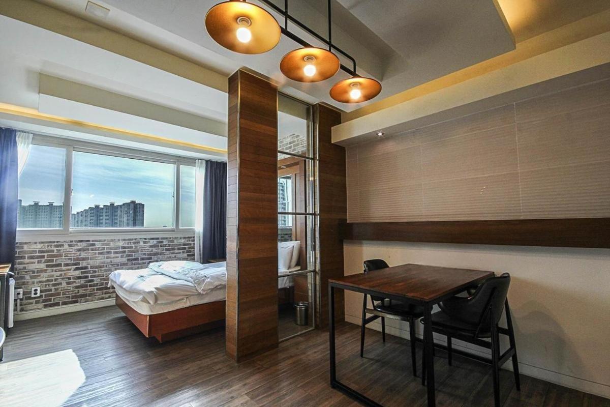 Hwamyeong Sky Motel