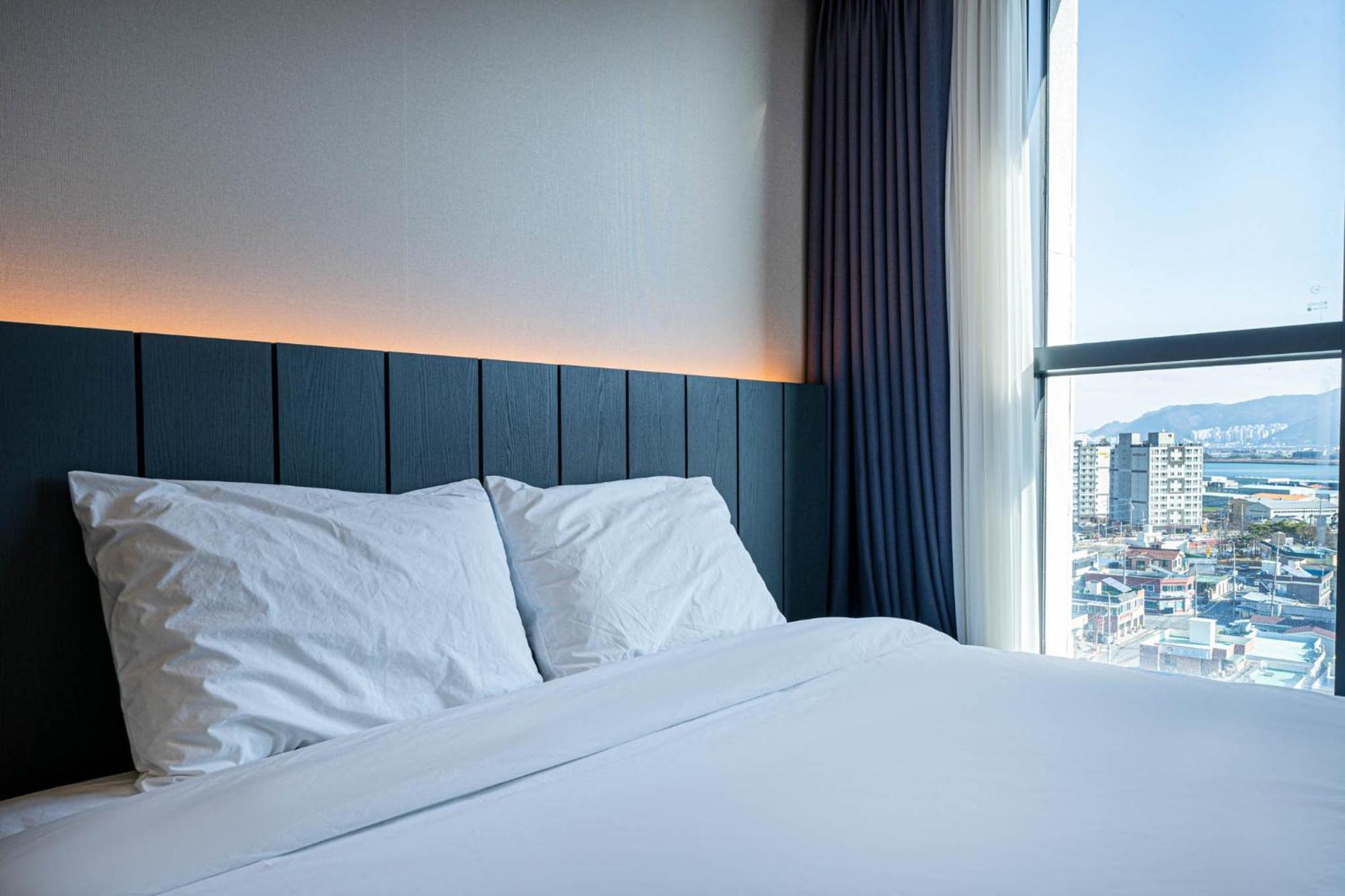 Hotel The Western By Neo