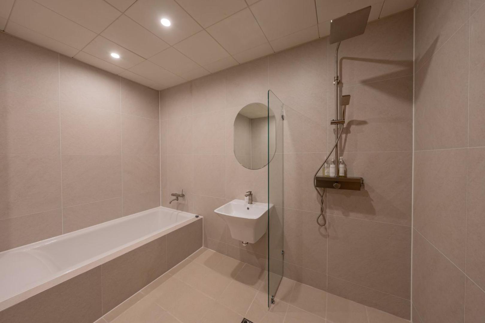 H-avenue Munhyeon Hotel *