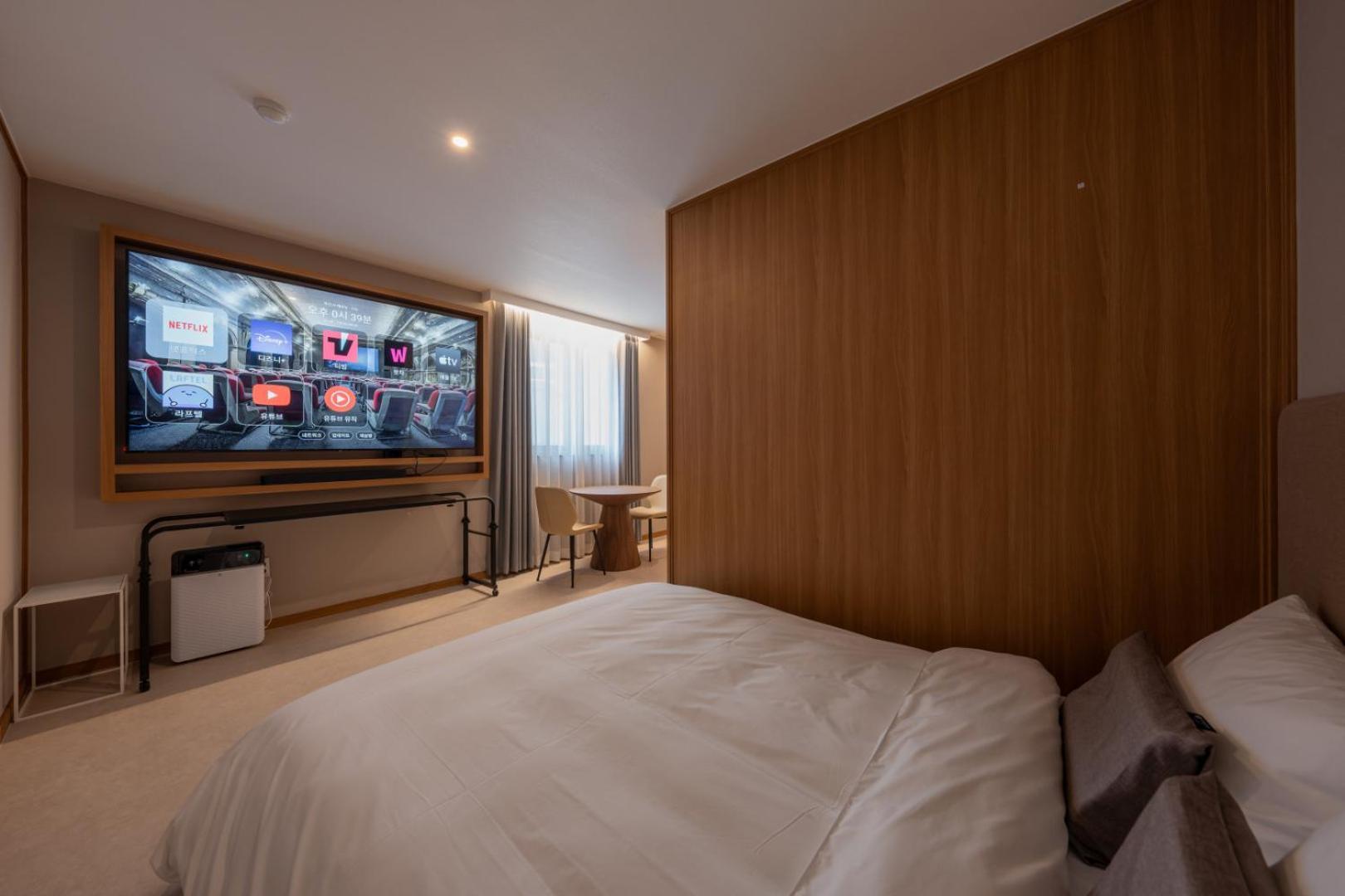Hotel H-avenue Munhyeon Busan