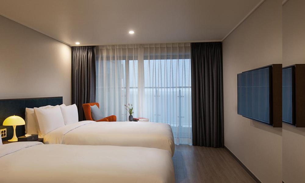 Hotel Haeundae Youngmu Parade 4*