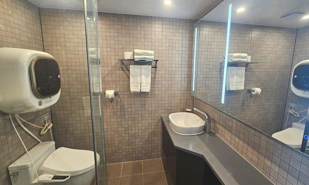 Hotel Haeundae Youngmu Parade 4*