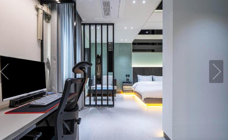 Hotel Reina Busan