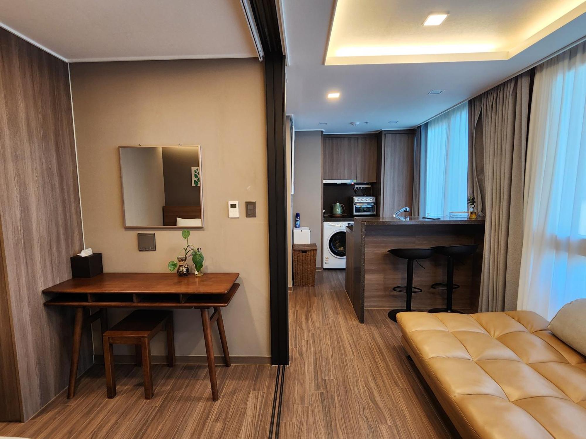 Bonatogether In Haeundae Resicidence Aparthotel