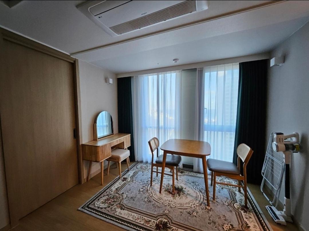 Hotel #elbon The
