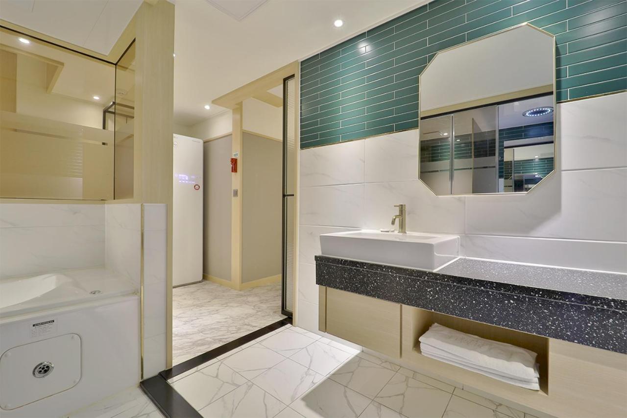 Motel Brooks Busan Gijang *