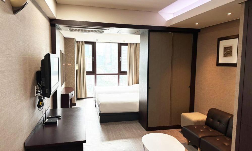 Centum Hotel