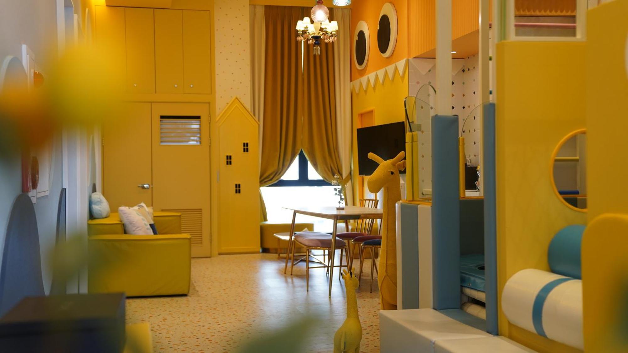 Almond Kids Poolvilla Nampo Hotel *