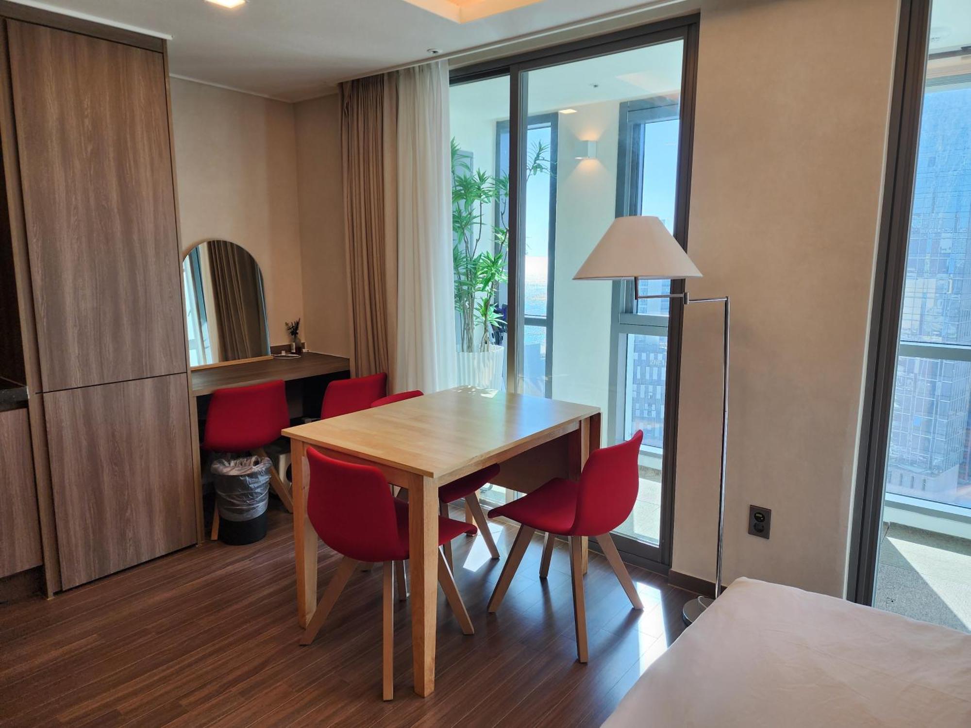 Aparthotel Bonatogether In Haeundae Resicidence *