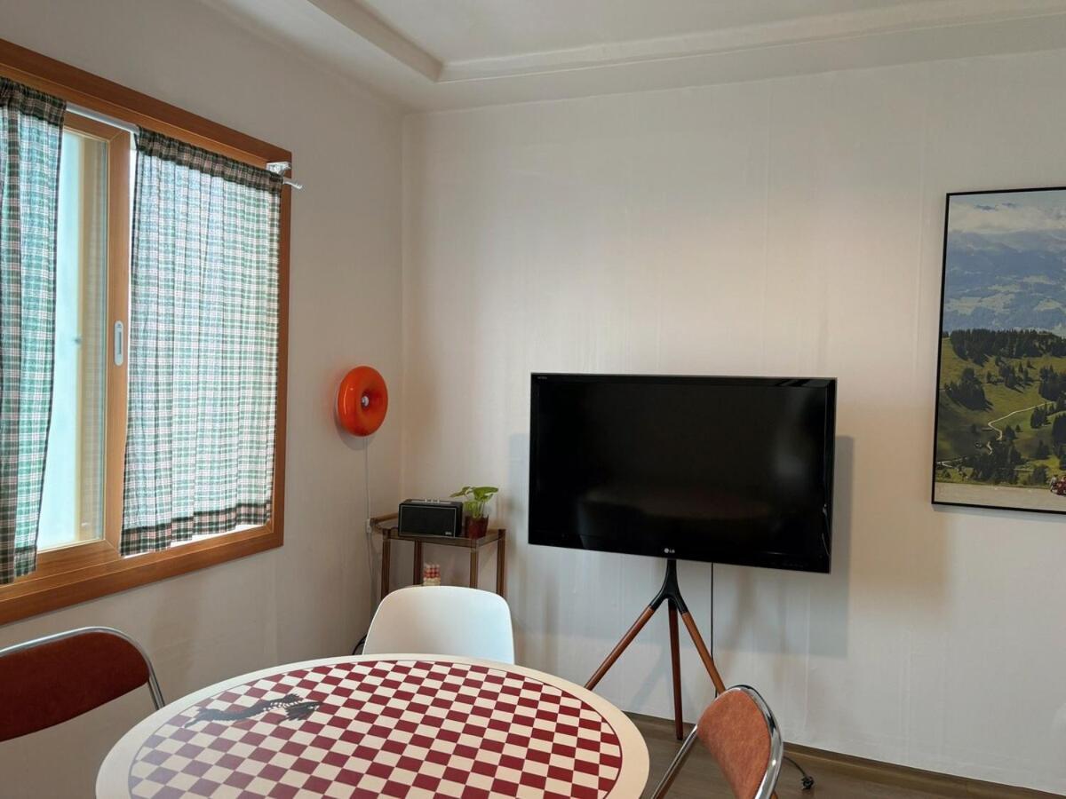 Yeongdo Ilang Ilang Holiday home *