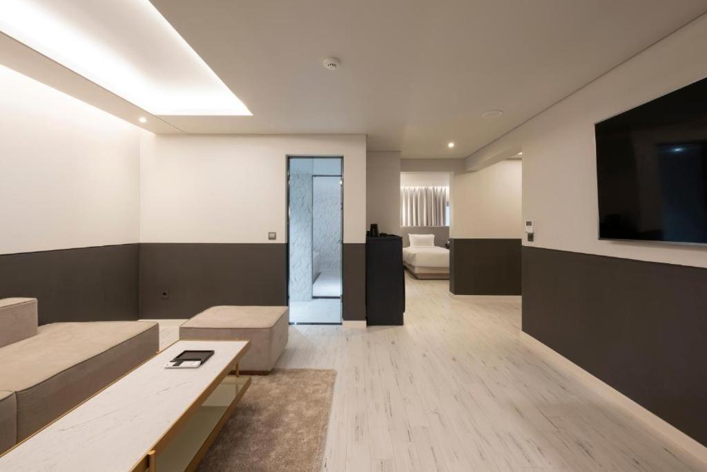 Hotel Hound Yeonsan 3*