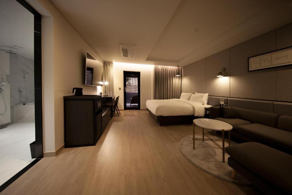 Hotel Hound Yeonsan