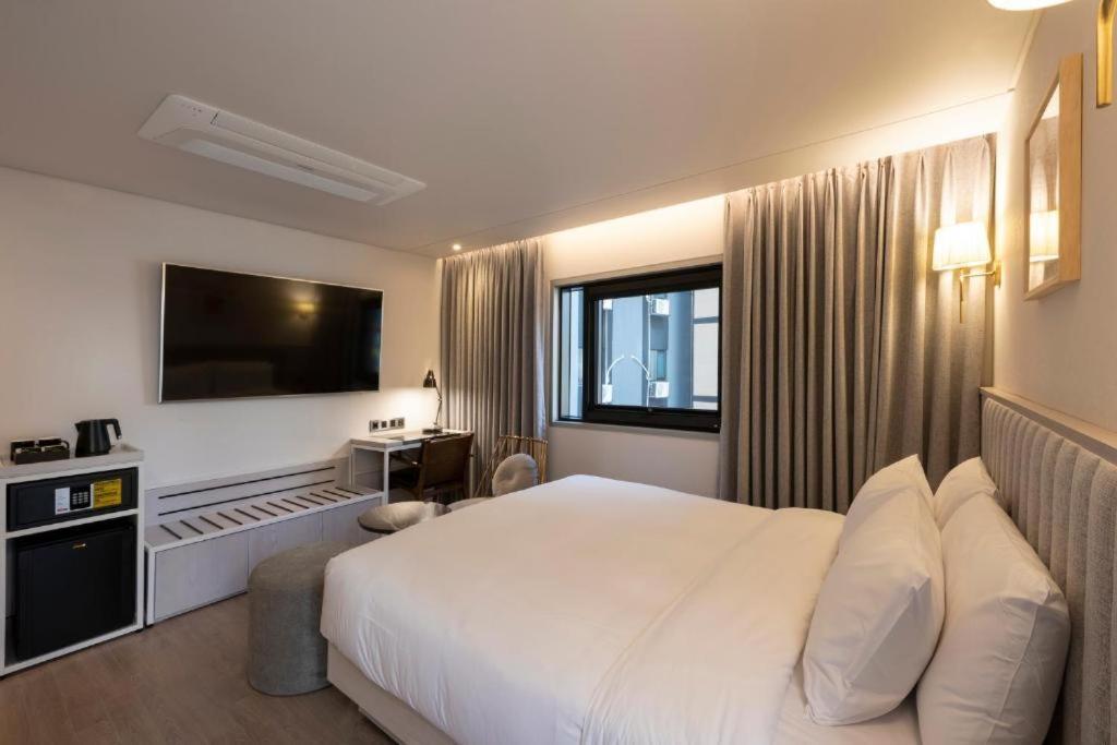 Hound Yeonsan Hotel 3*