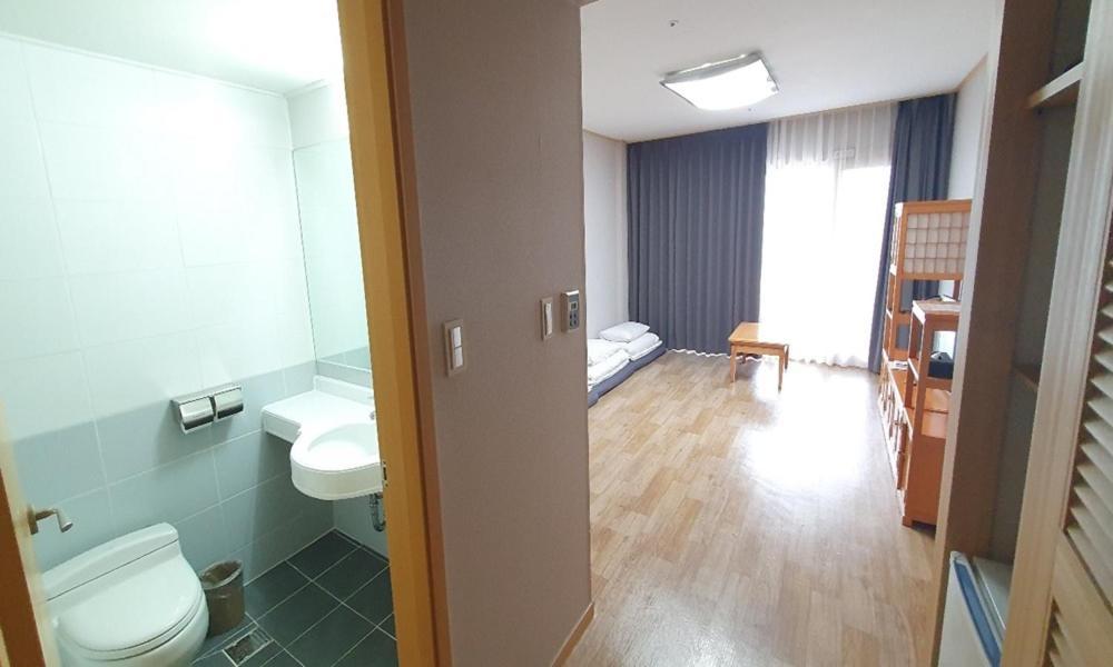 Metropolitan Corporation's Arpina 3* Busan