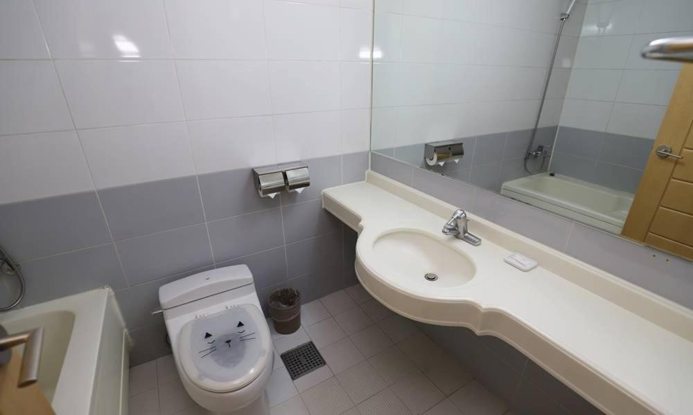 Metropolitan Corporation's Arpina Hotel Busan