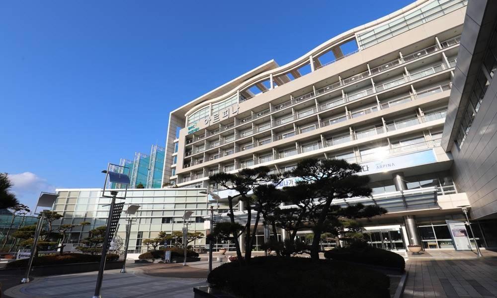 Metropolitan Corporation's Arpina Hotel