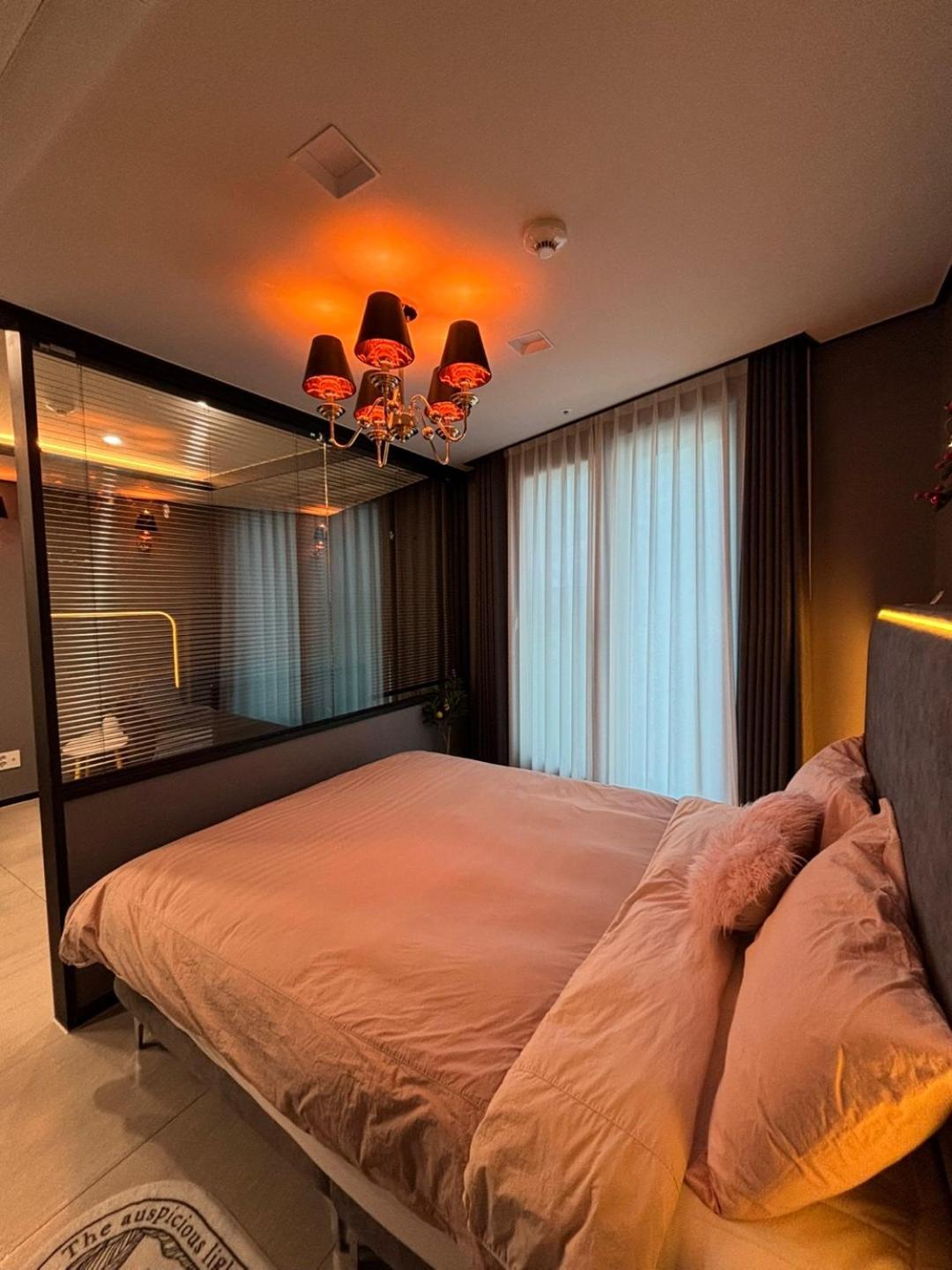 Apartment 1 Minute To The Beach! Free Parking! Sauna And Gym