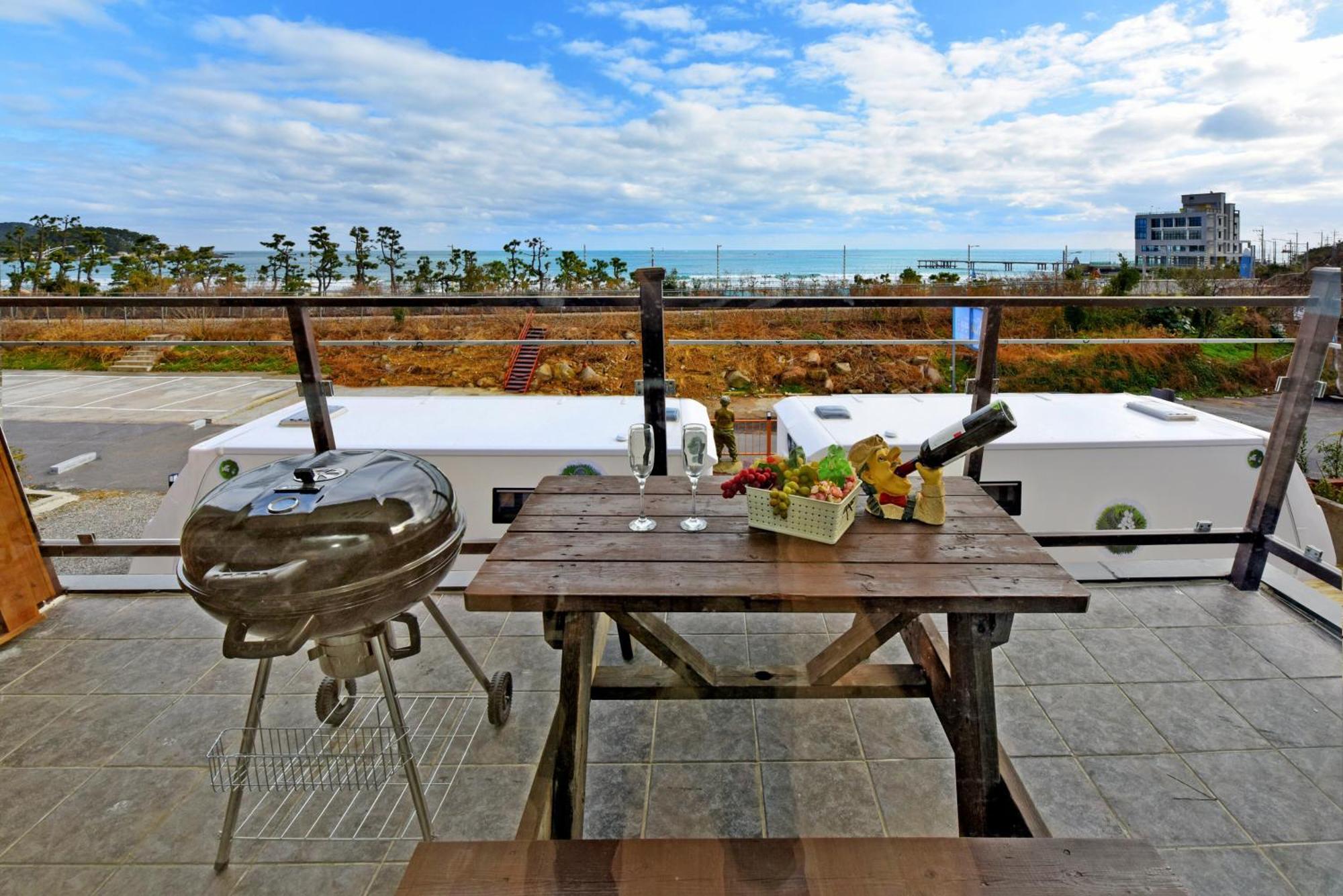 Olla Caravan 4*