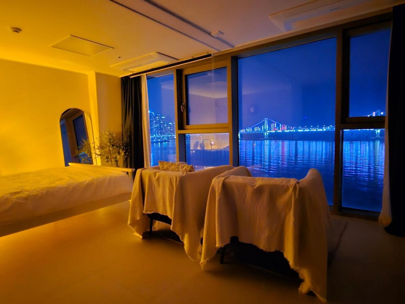 Gwangan - 1sec To Gwanganli Beach, Oceanview Apartamento Busan
