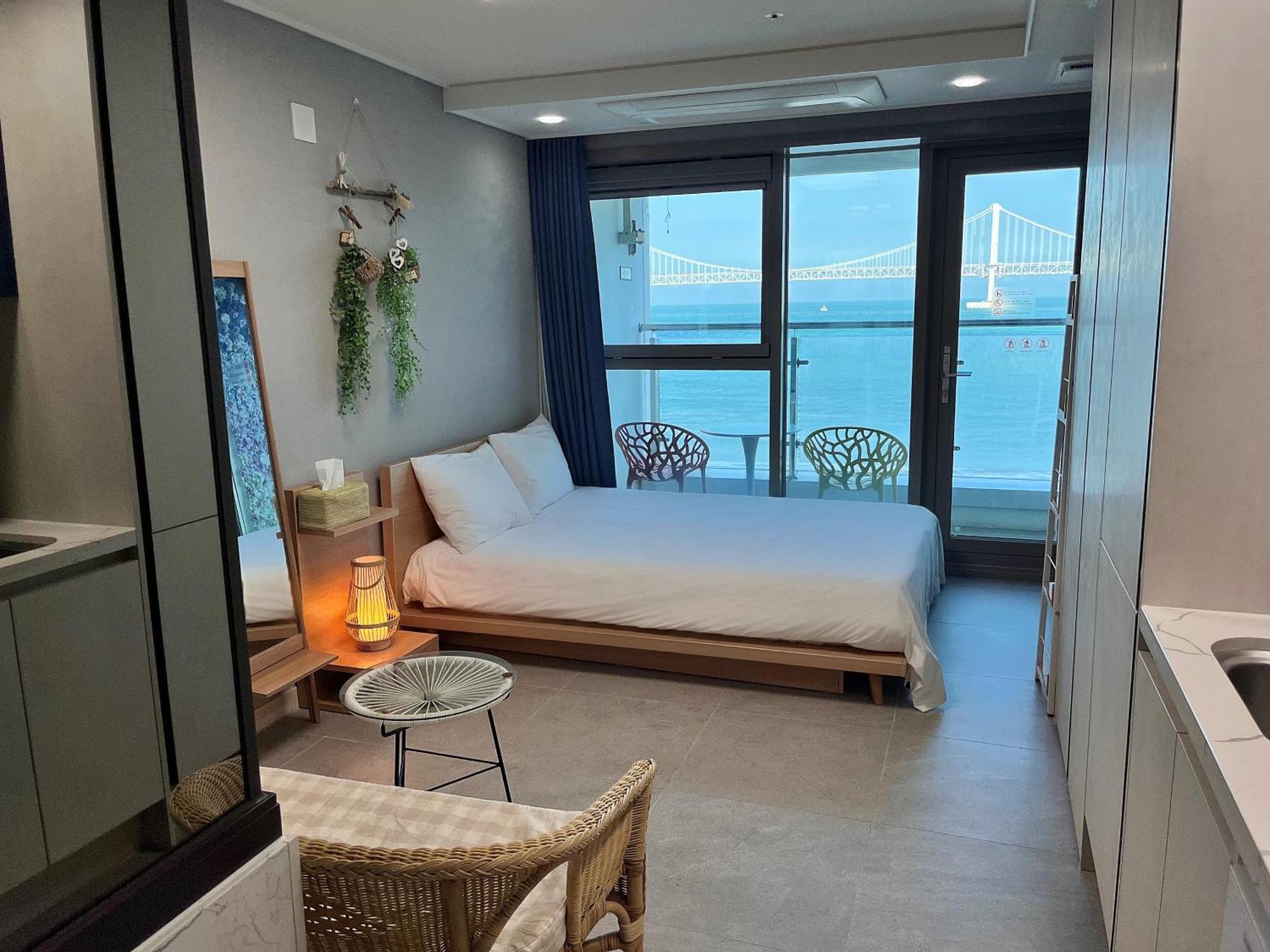 The First Hyoistay Gwangan Busan