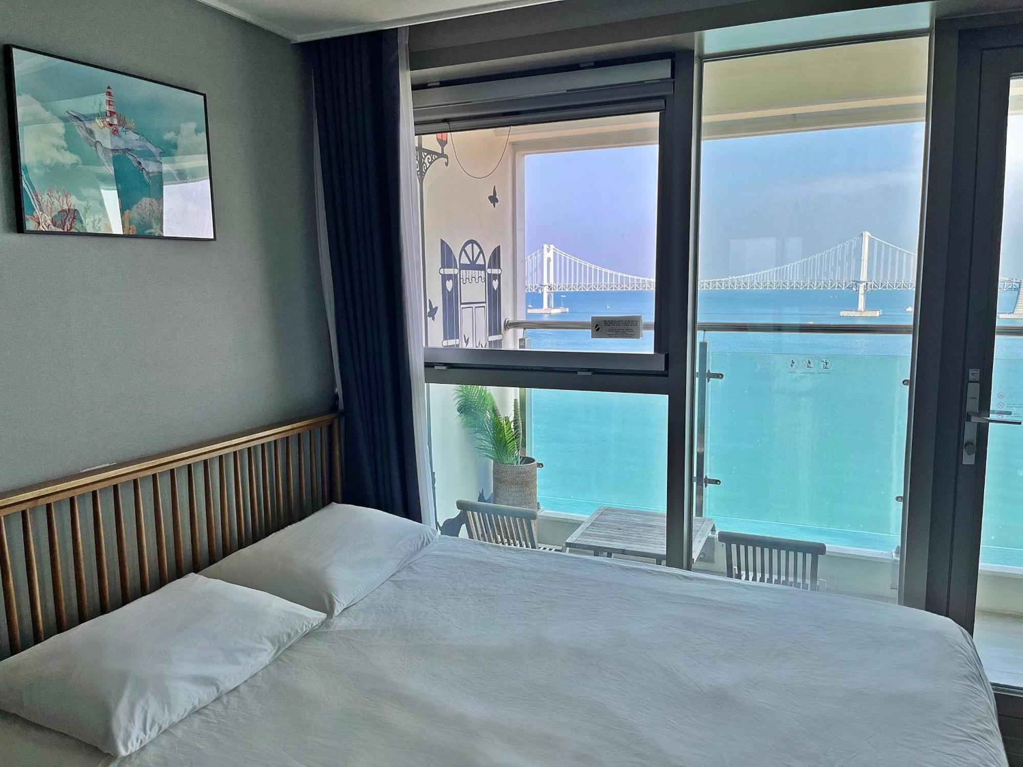 The First Hyoistay Gwangan Hotel Busan