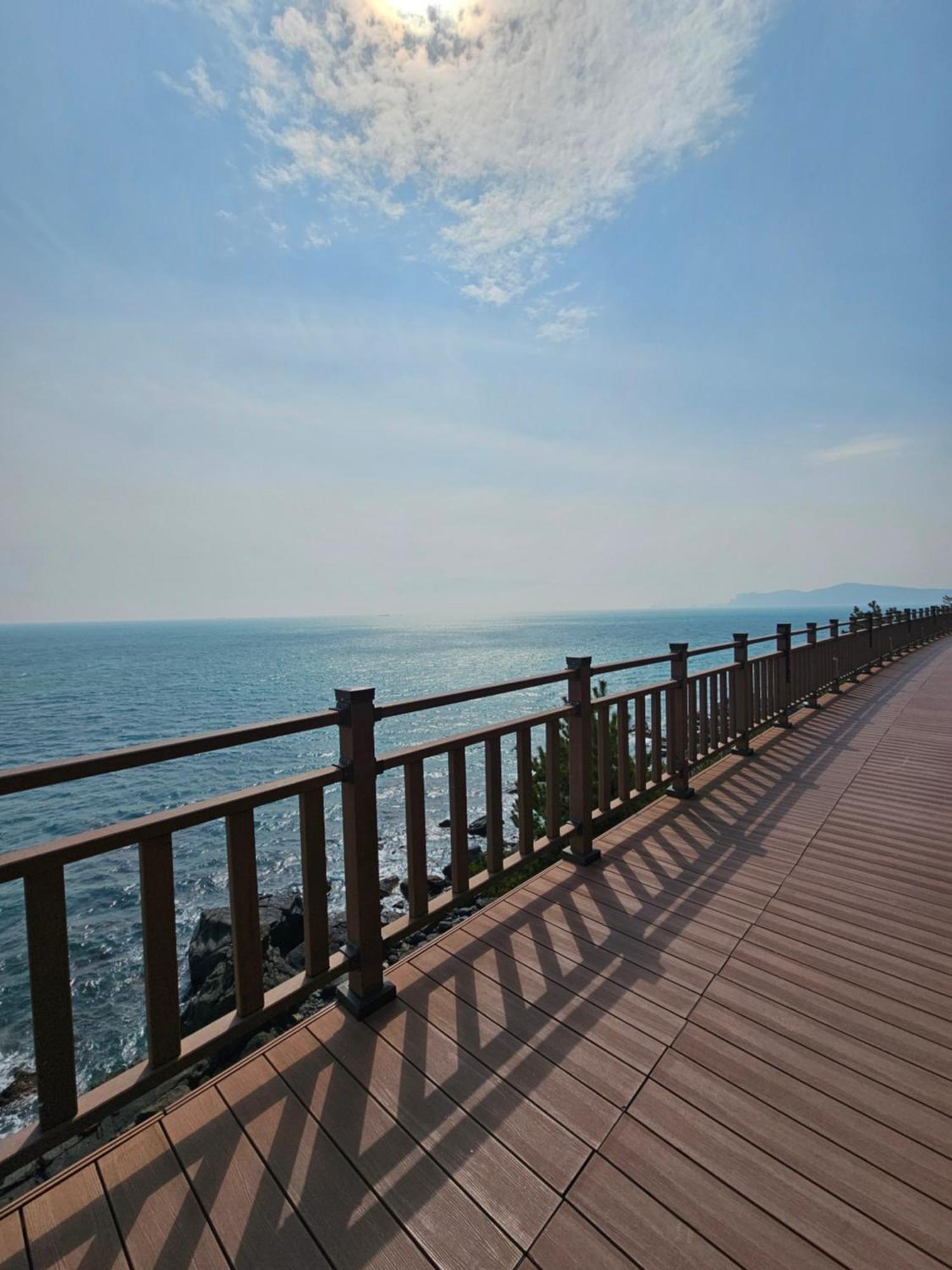 2 Minutes Run To The Sea Only 152m, Special Benefit Of Waterpark 195m Away Apartamento *