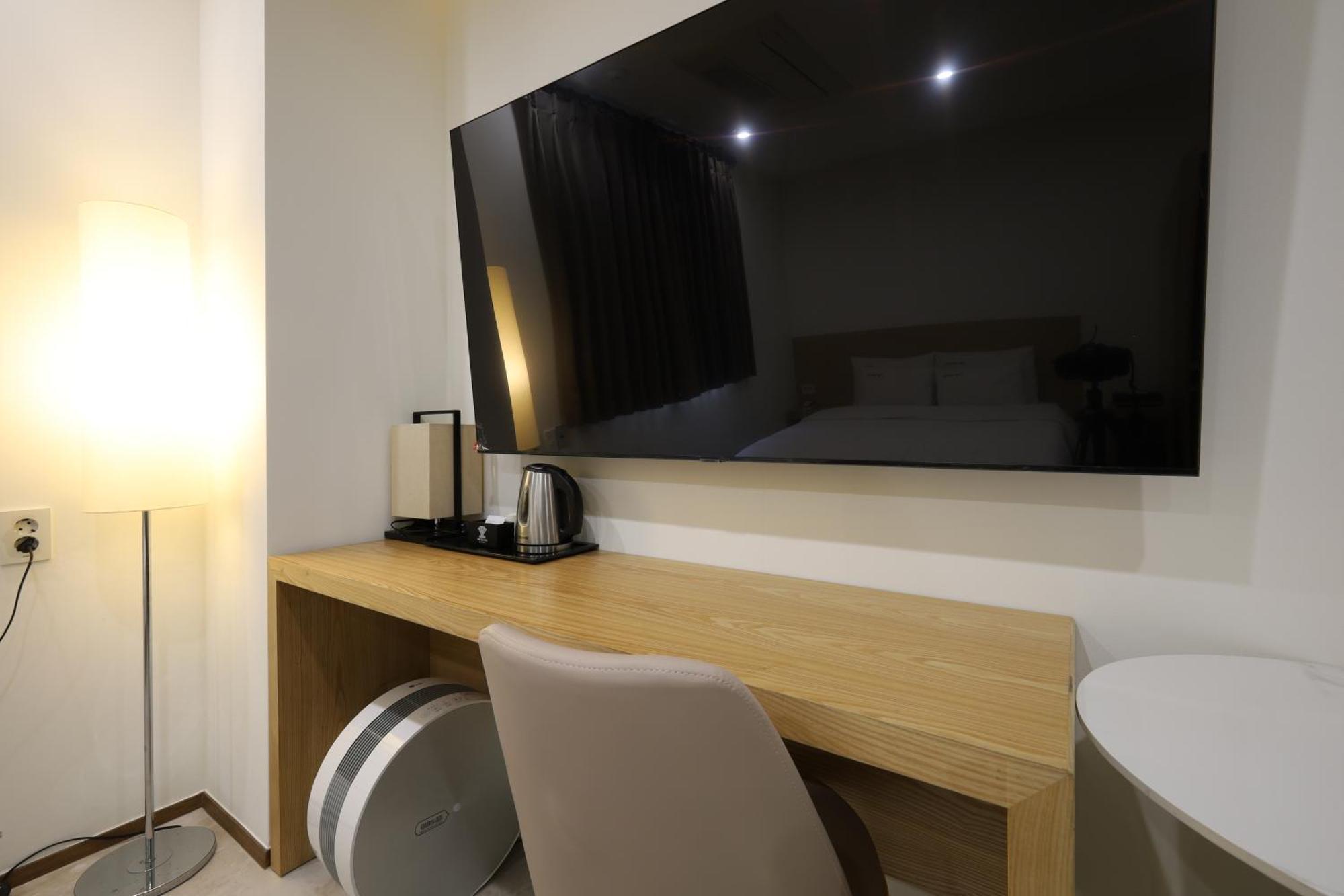 Trt Hotel