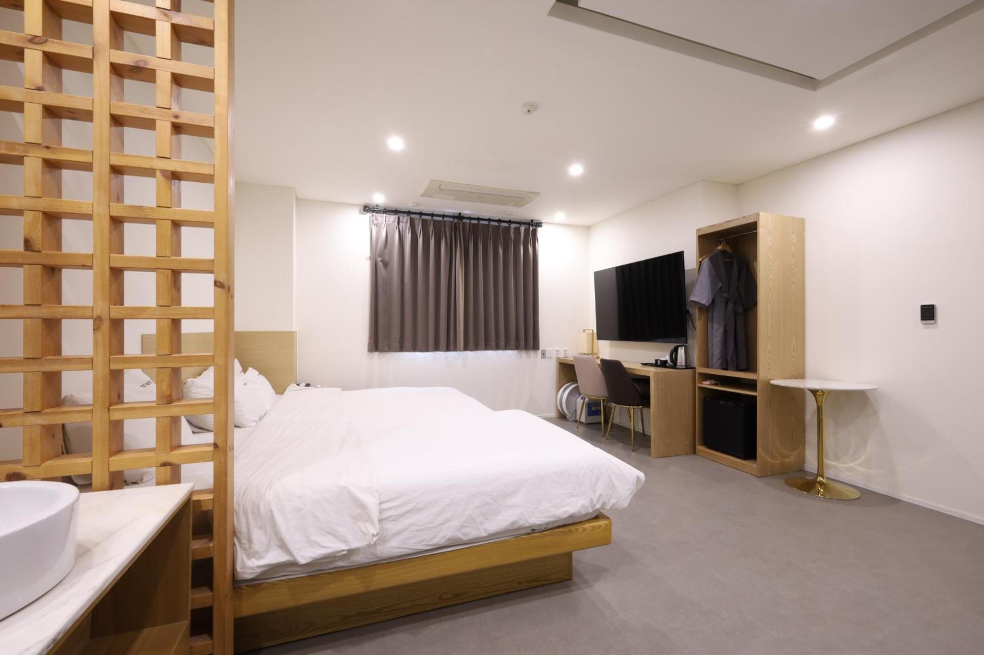Trt Hotel