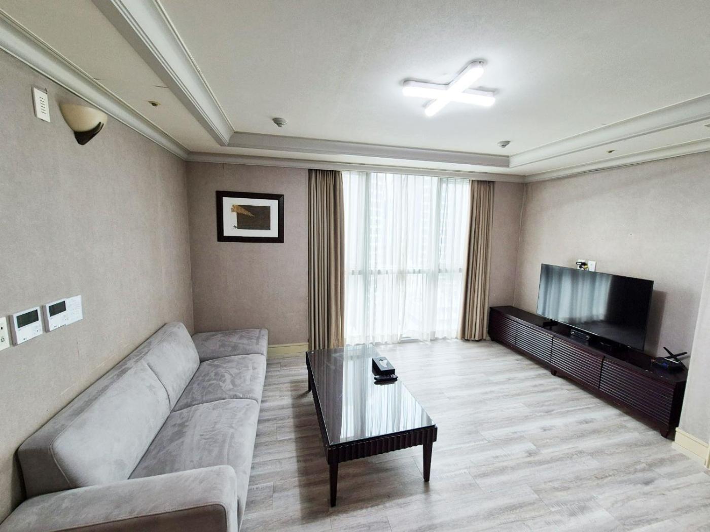 W Centum Hotel
