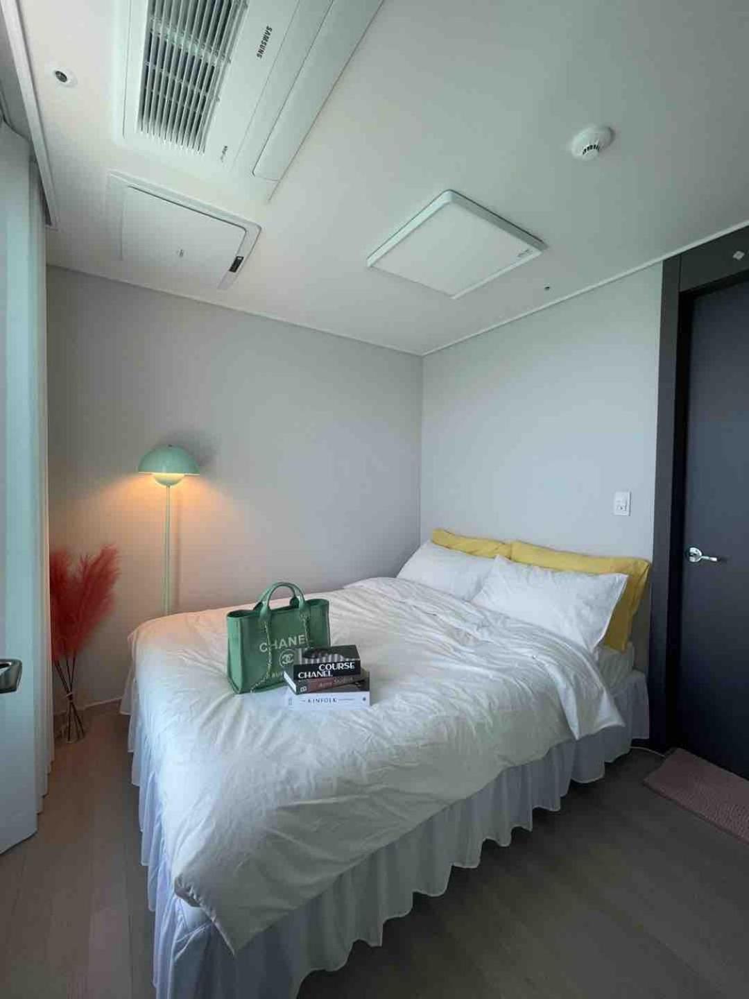 Apartment # Fantastic View Of The Entire Gwangan Bridge # Free Parking # Gym & Sauna Busan