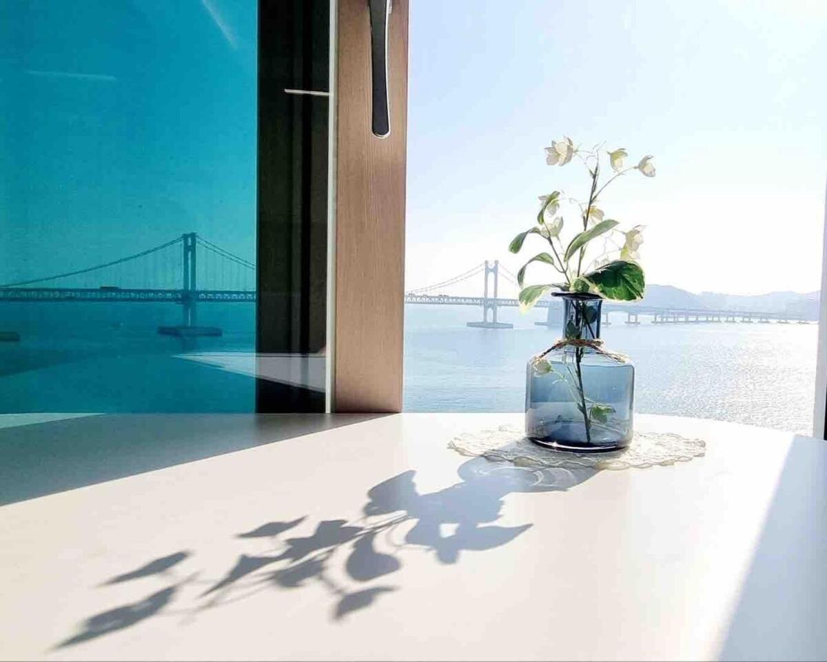 # Fantastic View Of The Entire Gwangan Bridge # Free Parking # Gym & Sauna