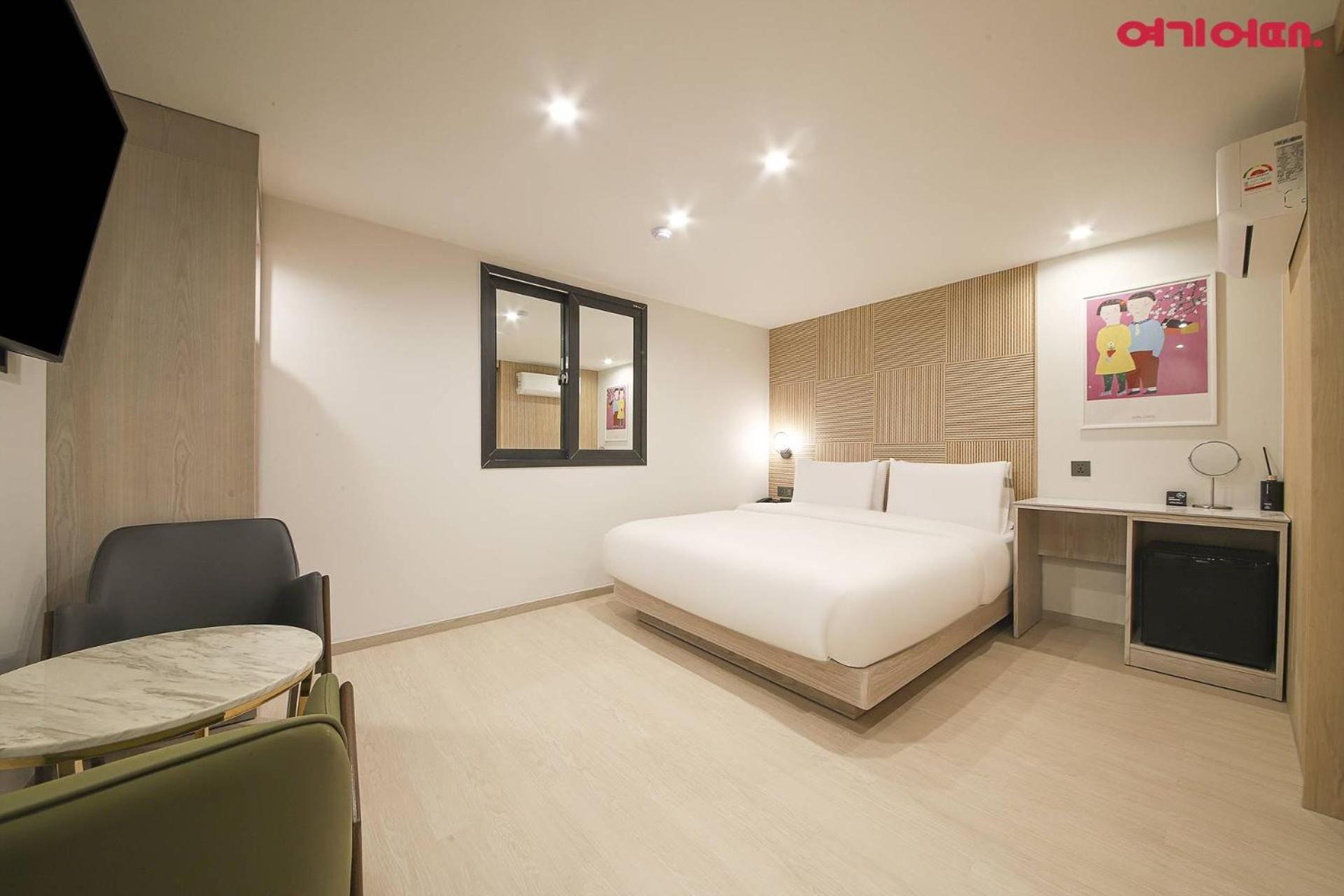 Bellus Hotel 2*