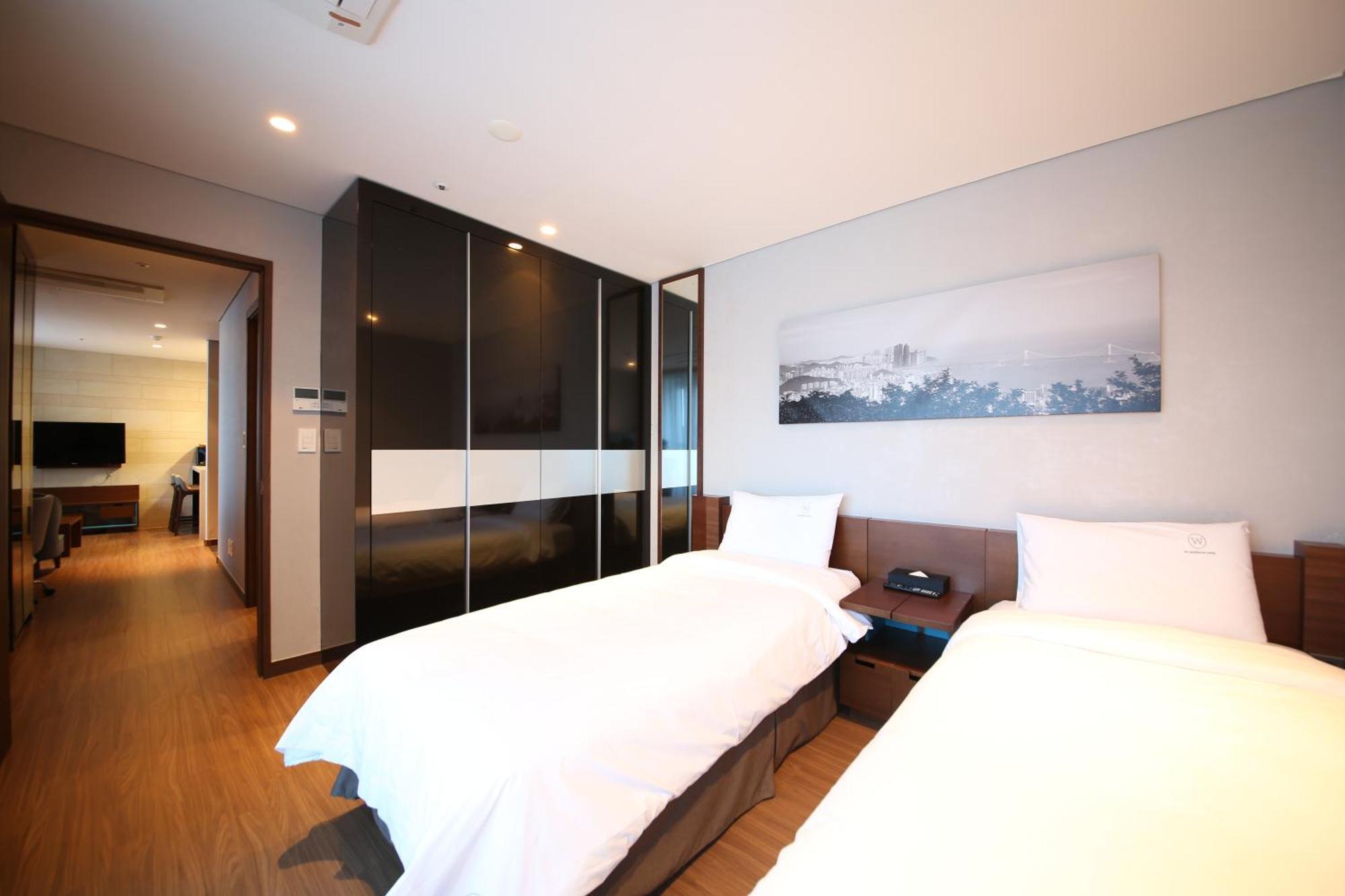 Haeundae W
