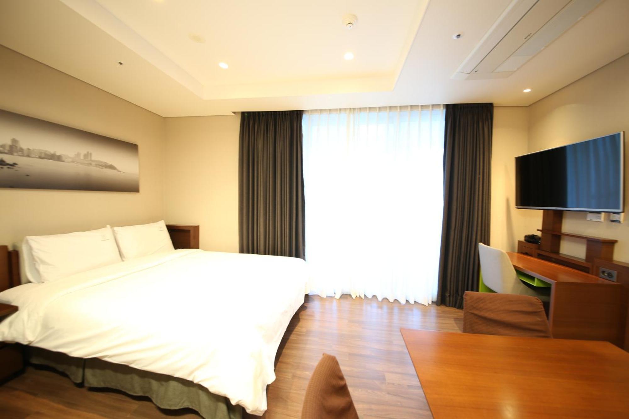 Haeundae W Hotel *