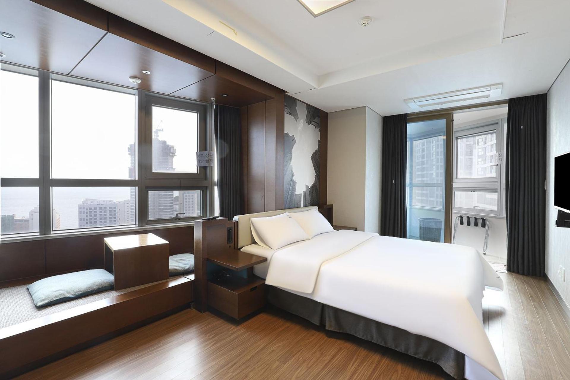 Hotel Haeundae W *