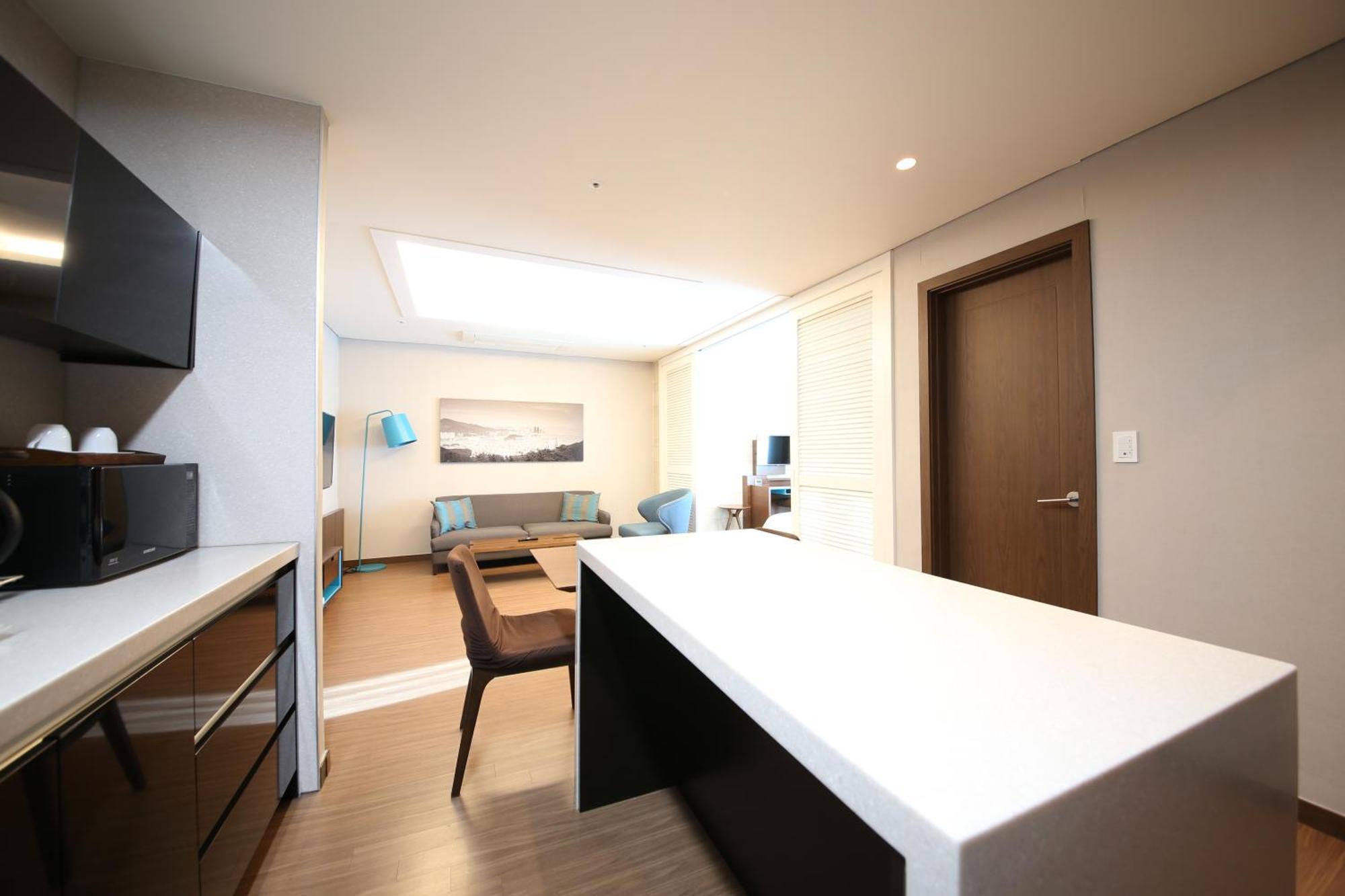Hotel Haeundae W Busan